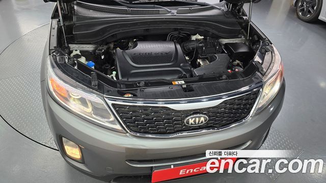 Kia Sorento R Diesel 2.0 2WD TLX Special 2013 — фото 6