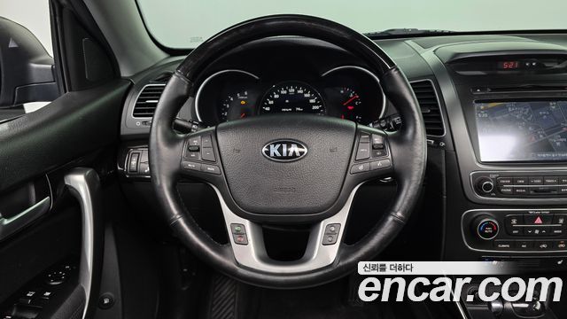 Kia Sorento R Diesel 2.0 2WD TLX Special 2013 — фото 12