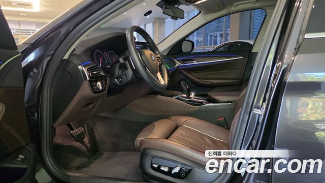 BMW 5 Series (G30) 530i Luxury Plus 2019 — фото 10