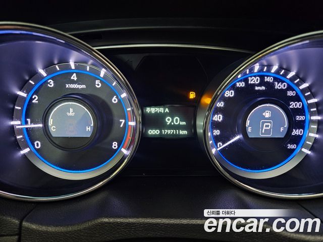 Hyundai Sonata The Brilliant CVVL Smart 2014 — фото 8