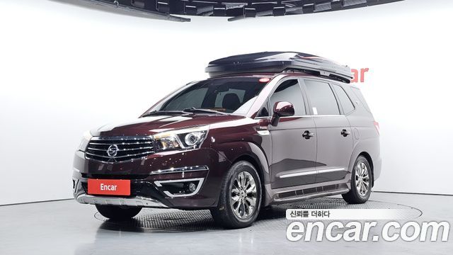 KG Mobility (SsangYong) Korando Turismo 4WD Outdoor Edition 9-seater