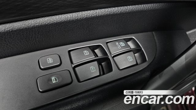 KG Mobility (SsangYong) Korando Turismo 4WD Outdoor Edition 9-seater 2017 — фото 29