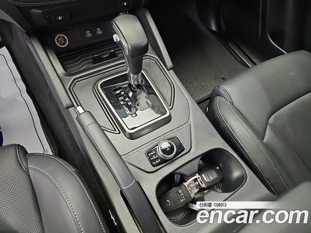 KG Mobility (SsangYong) Rexton Sports Khan Diesel 2.2 4WD Culman Prestige 2024 — фото 8