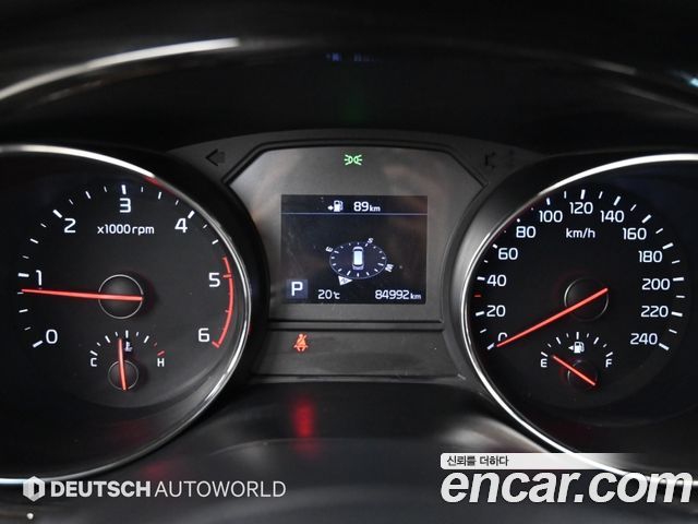 Kia Carnival 9-Seater Prstige 2020 — фото 8