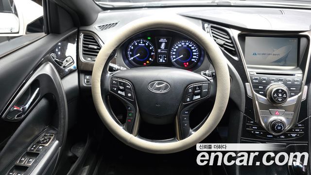 Hyundai Grandeur (HG) LPG HG300 Prime 2012 — фото 13