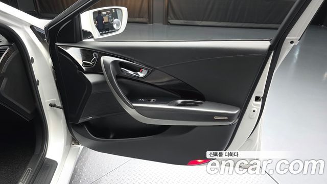 Hyundai Grandeur (HG) LPG HG300 Prime 2012 — фото 24