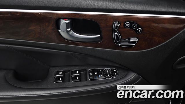 Hyundai Equus (New) VS380 Premium 2015 — фото 17