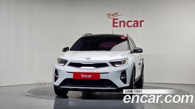 Kia Stonic 1.4 Prestige 2018 — фото 3