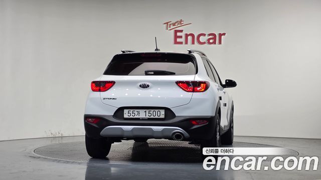 Kia Stonic 1.4 Prestige 2018 — фото 4