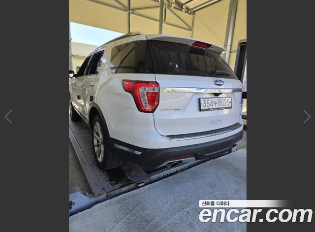 Ford Explorer 2.3 Limited 4WD 5th 2019 — фото 2