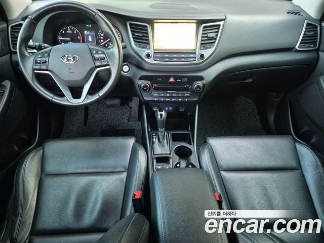 Hyundai Tucson Diesel 2.0 2WD Modern 2016 — фото 7