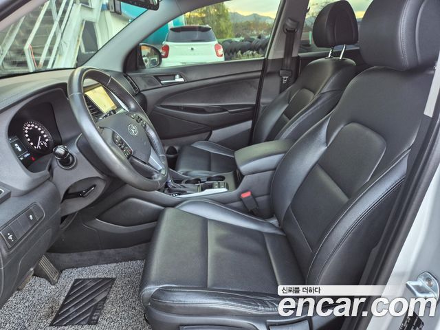 Hyundai Tucson Diesel 2.0 2WD Modern 2016 — фото 10