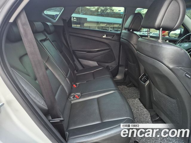 Hyundai Tucson Diesel 2.0 2WD Modern 2016 — фото 17