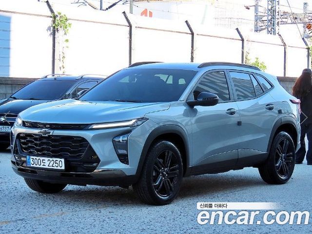 Chevrolet Trax Crossover 1.2 ACTIV Plus 2024 — фото 2