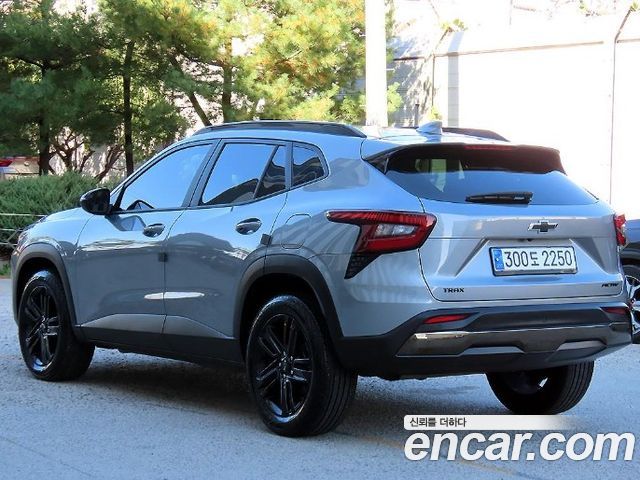 Chevrolet Trax Crossover 1.2 ACTIV Plus 2024 — фото 3