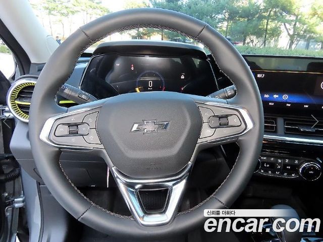 Chevrolet Trax Crossover 1.2 ACTIV Plus 2024 — фото 8