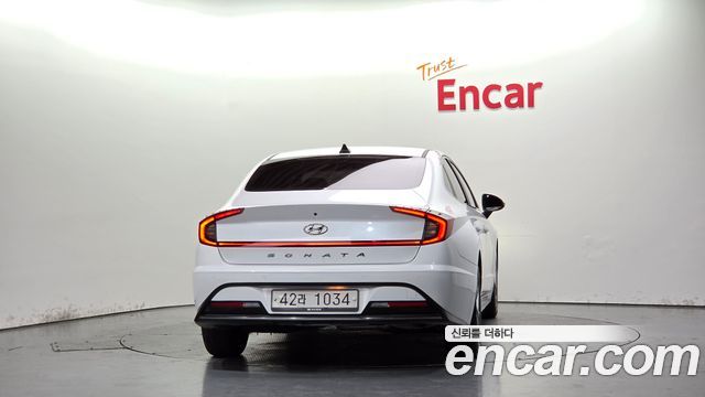 Hyundai Sonata (DN8) 2.0 Premium Family 2020 — фото 4