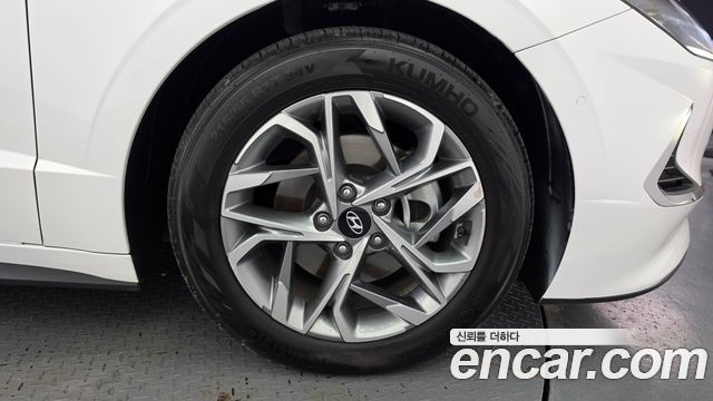 Hyundai Sonata (DN8) 2.0 Premium Family 2020 — фото 5