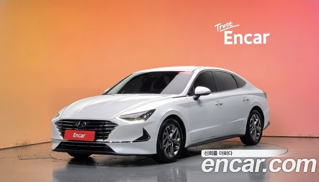 Hyundai Sonata (DN8) 2.0 Premium Family
