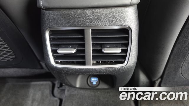 Hyundai Sonata (DN8) 2.0 Premium Family 2020 — фото 29