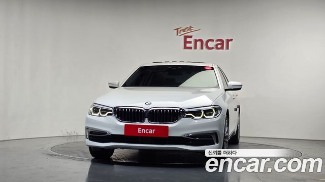 BMW 5 Series (G30) 530i xDrive Luxury Plus 2020 — фото 3