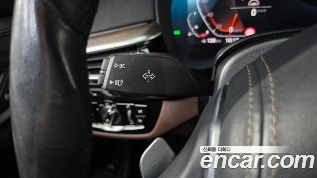 BMW 5 Series (G30) 530i xDrive Luxury Plus 2020 — фото 27