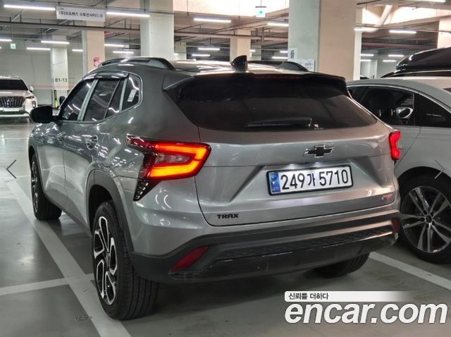 Chevrolet Trax Crossover 1.2 RS 2024 — фото 2