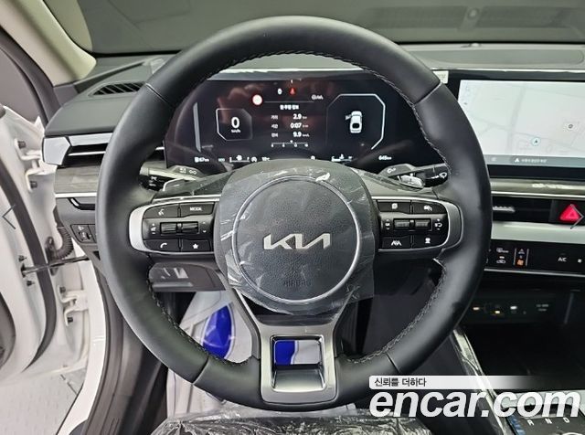 Kia K5 (III) 2.0 Noblesse 2024 — фото 9