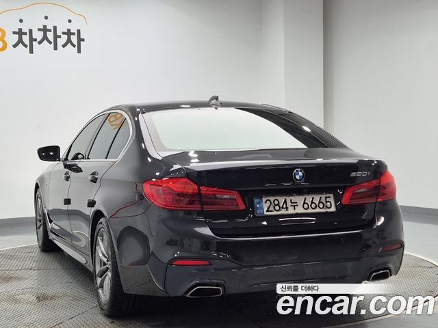 BMW 5 Series (G30) 520i M Sport 2020 — фото 2