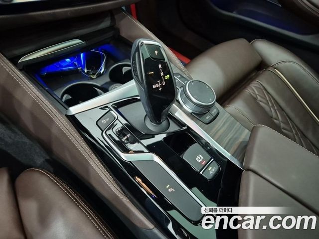 BMW 5 Series (G30) 520i M Sport 2020 — фото 8