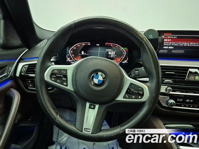 BMW 5 Series (G30) 520i M Sport 2020 — фото 9