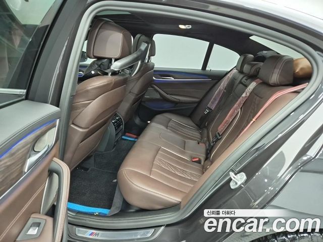 BMW 5 Series (G30) 520i M Sport 2020 — фото 16