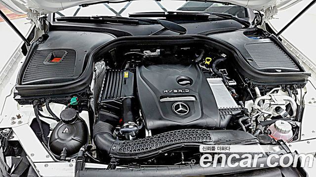 Mercedes-Benz GLC-Class (X253) GLC350e 4MATIC Premium 2019 — фото 5