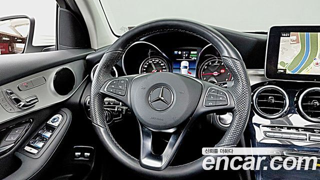 Mercedes-Benz GLC-Class (X253) GLC350e 4MATIC Premium 2019 — фото 7