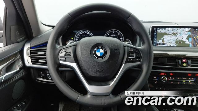 BMW X6 (F16) xDrive 30d 2017 — фото 17