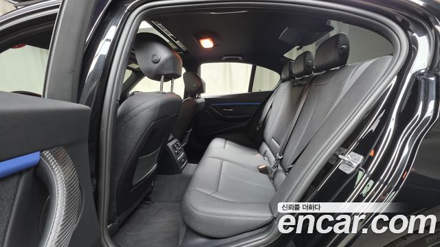 BMW 3 Series (F30) 320i M Sport 2018 — фото 12