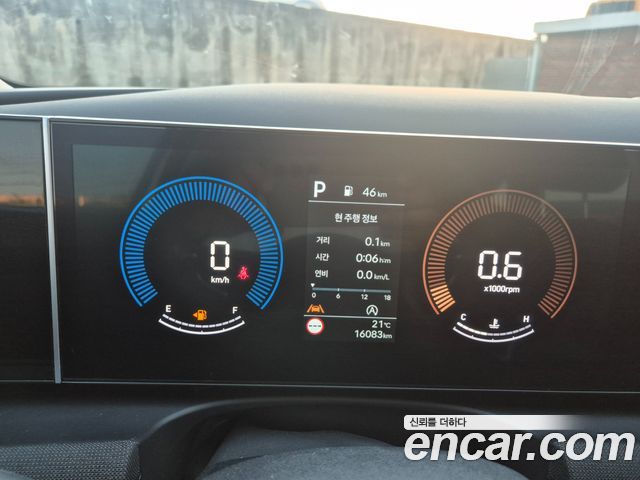 Hyundai Tucson (NX4) Gasoline 1.6 Turbo 2WD Premium 2024 — фото 18