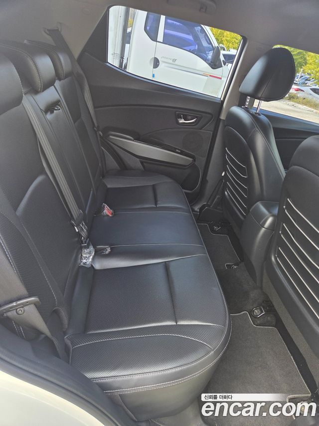 KG Mobility (SsangYong) Tivoli VX 2WD 2017 — фото 10