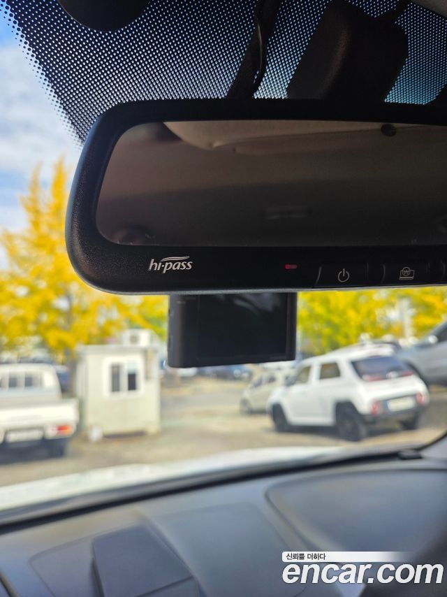 KG Mobility (SsangYong) Tivoli VX 2WD 2017 — фото 17