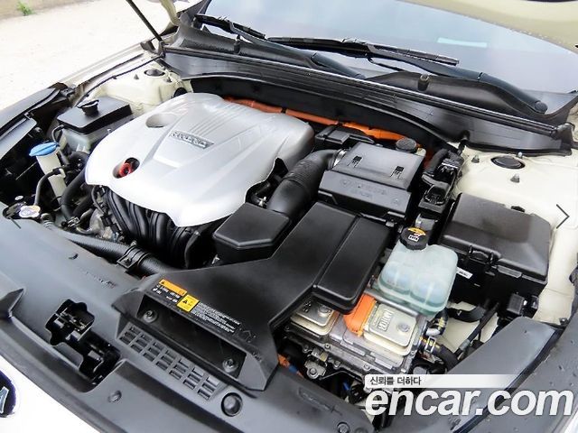 Kia K7 Hybrid Noblesse 2017 — фото 23