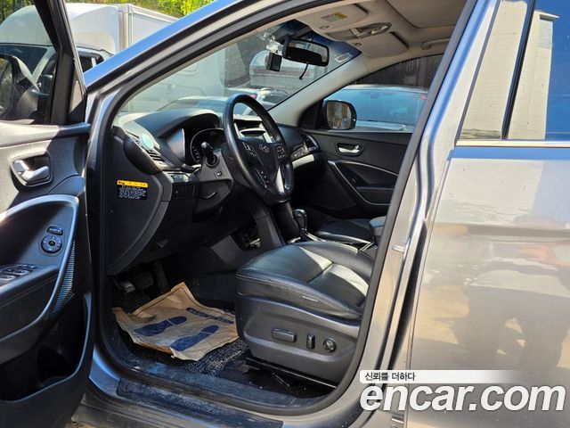 Hyundai Santa Fe (DM) Diesel(e-VGT) 2.0 2WD Morden 2015 — фото 5