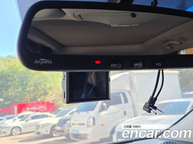 Hyundai Santa Fe (DM) Diesel(e-VGT) 2.0 2WD Morden 2015 — фото 22