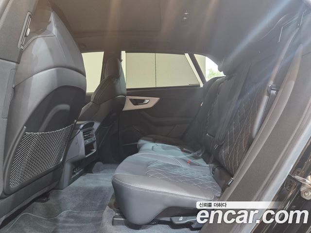 Audi Q8 (4M) 55 TFSI Quattro Premium 2023 — фото 7