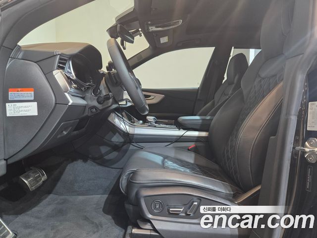 Audi Q8 (4M) 55 TFSI Quattro Premium 2023 — фото 10