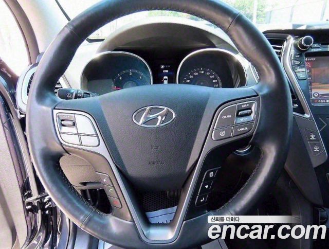 Hyundai Santa Fe (DM) Diesel(e-VGT) 2.0 2WD Exclusive 2015 — фото 8