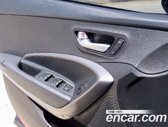 Hyundai Santa Fe (DM) Diesel(e-VGT) 2.0 2WD Exclusive 2015 — фото 15