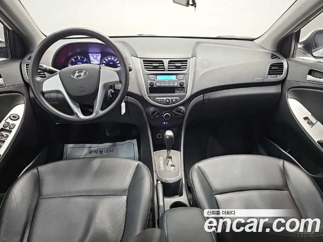 Hyundai Accent (New) Diesel 1.6 VGT Luxury 2012 — фото 7