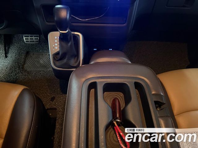 Hyundai Staria 2WD Camping Car Special Vehicle 2022 — фото 16