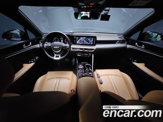 Kia K5 Hybrid (III) Prestige 2023 — фото 7