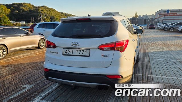 Hyundai Santa Fe (DM) Diesel(e-VGT) 2.0 4WD Premium 2014 — фото 4